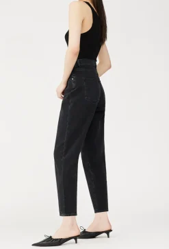 DL 1961 Sydney Girlfriend Tapered Nightshade