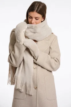 Oxo faux fur gloves